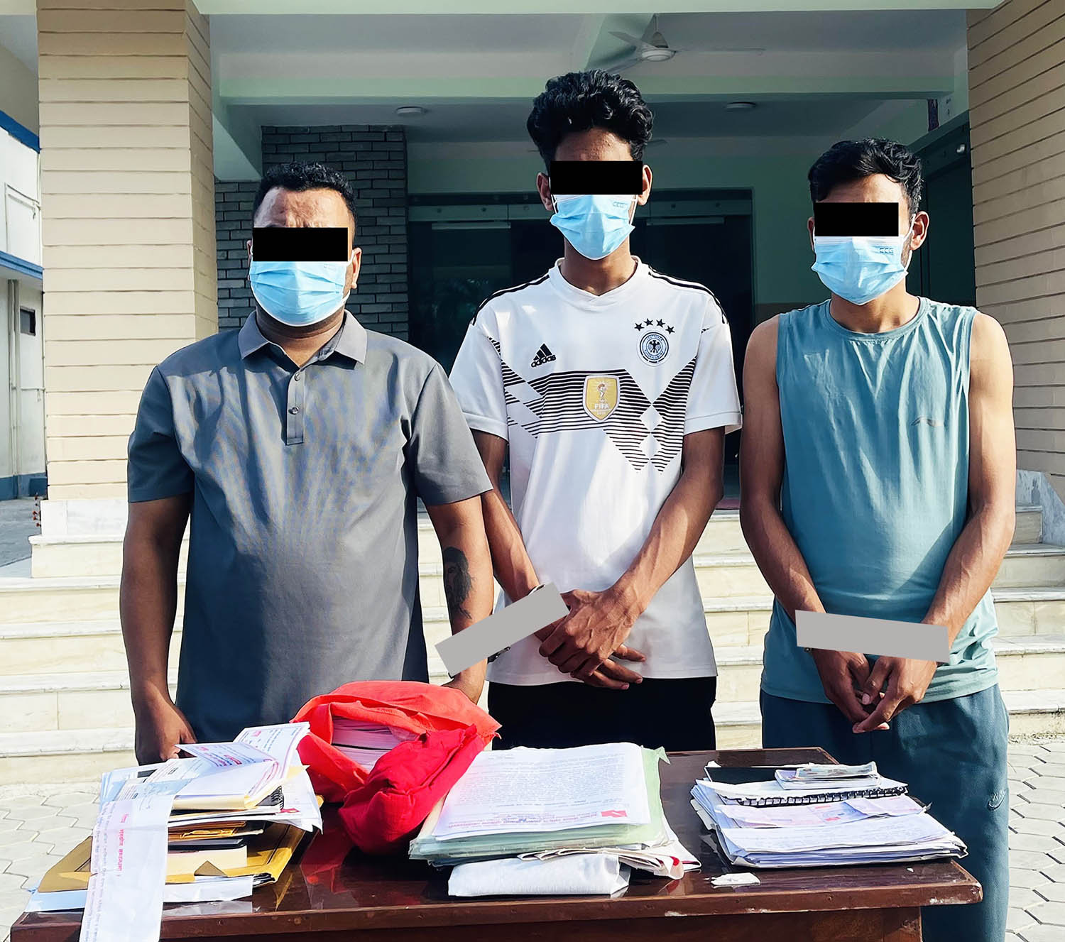 विद्यालय व्यवस्थापन समितिका अध्यक्षलाई कालो मसी छर्किने ३ जना पक्राउ